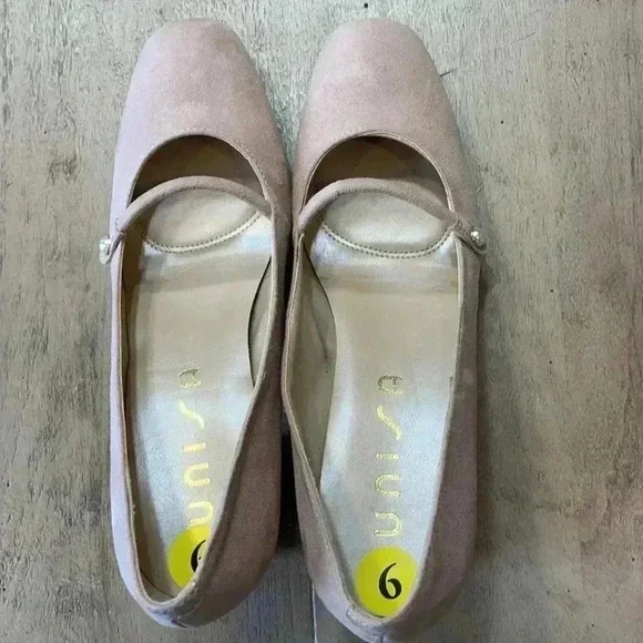 Unisa light pink suede heels, size 9 - Picture 5 of 7